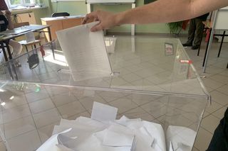 Rosyjska dezinformacja w natarciu. Operacja „Doppelganger” uderza w Polskę przed wyborami 