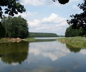 Najlepsze trasy wodne w Podlaskiem na letni weekend