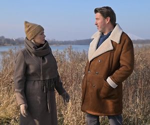 Pierwsza miłość, odcinek 4008: Łucja Reterska (Anna Samusionek), detektyw (Leszek Żukowski)