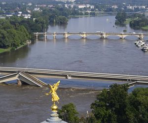 Powódź. Czechy, Chiny, Węgry, Karolina Północna, Brunswick, Myanmar, Niemcy.