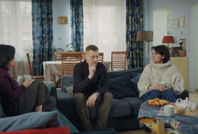 M jak miłość odc. 1864. Marysia (Małgorzata Pieńkowska), Kinga (Katarzyna Cichopek), Piotrek (Marcin Mroczek)