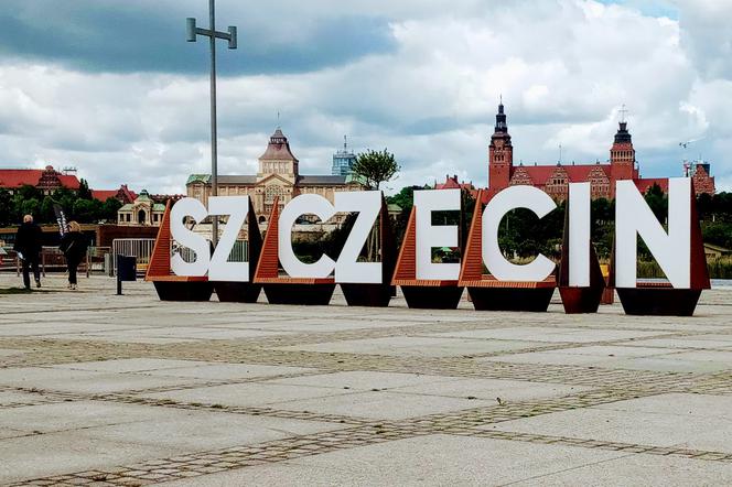 Napis Szczecin na Łasztowni