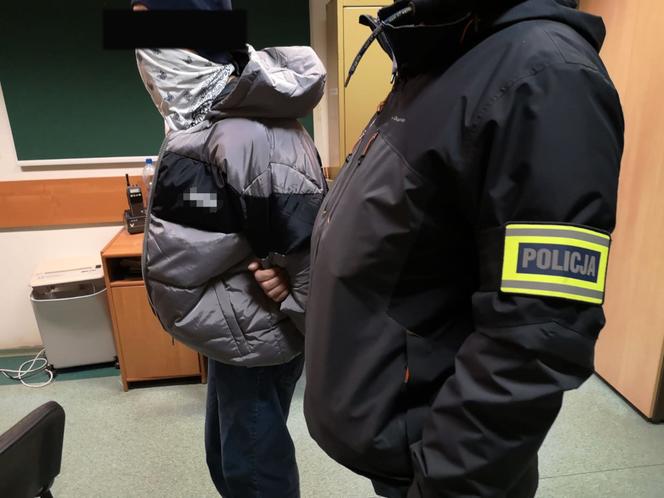 14-latkowie okradali seniorów metodą "na policjanta"
