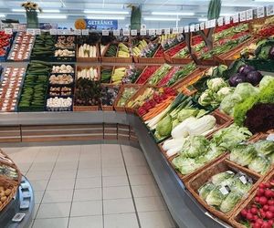 Otwarcie sklepu Mix Markt w Sosnowcu. Wcześniej było tam biuro Polska 2050‬. Otwierał Szymon Hołownia