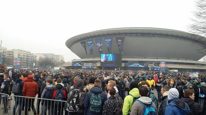 IEM 2016 Katowice: Przed Spodkiem tłumy