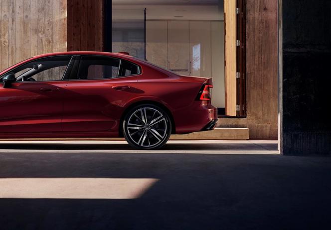 2019 Volvo S60 T6