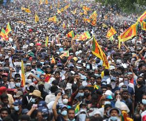 Sri Lanka. Ogromne protesty w Kolombo. Prezydent uciekł ze swojej rezydencji [ZDJĘCIA]