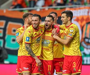 Mistrzowie w formie. Jagiellonia wygrywa z Zagłębiem Lubin [WIDEO]