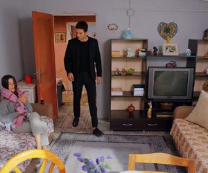 Miłość i nadzieja, odcinek 301. Zeynep, Ege