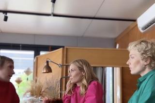 Barwy szczęścia na planie. Dominika (Karolina Chapko), Sonia (Weronika Nockowska), Renata (Anna Mrozowska)