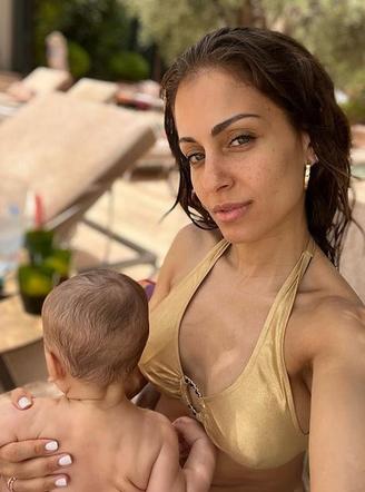 Hiba Abouk