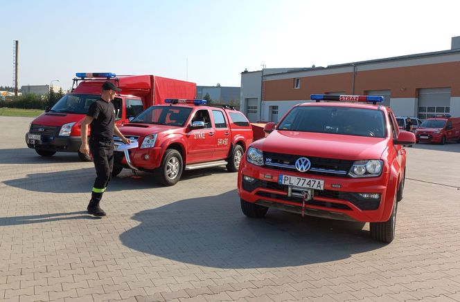 Strażacy z Wielkopolski jadą do zagrożonego powodzią Głogowa nad Odrą