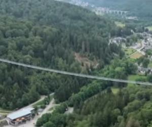 Most Skywalk Willingen w Niemczech