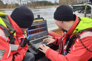 Dramat na rzece Narew. 59-latek wypadł z łódki. Trwają poszukiwania