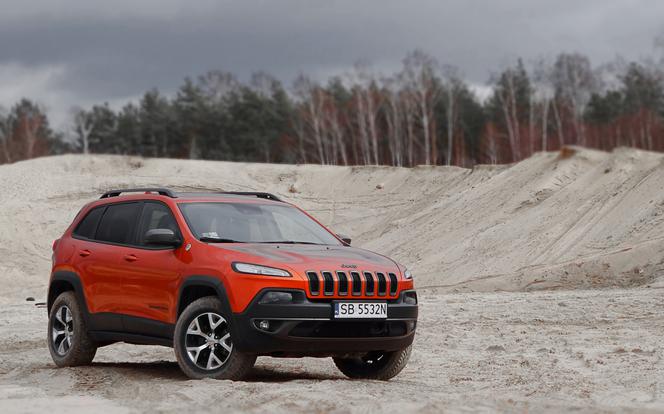 Jeep Cherokee Trailhawk V6 3.2 AT9 4x4