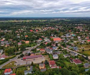 Justynów (2762 mieszkańców)