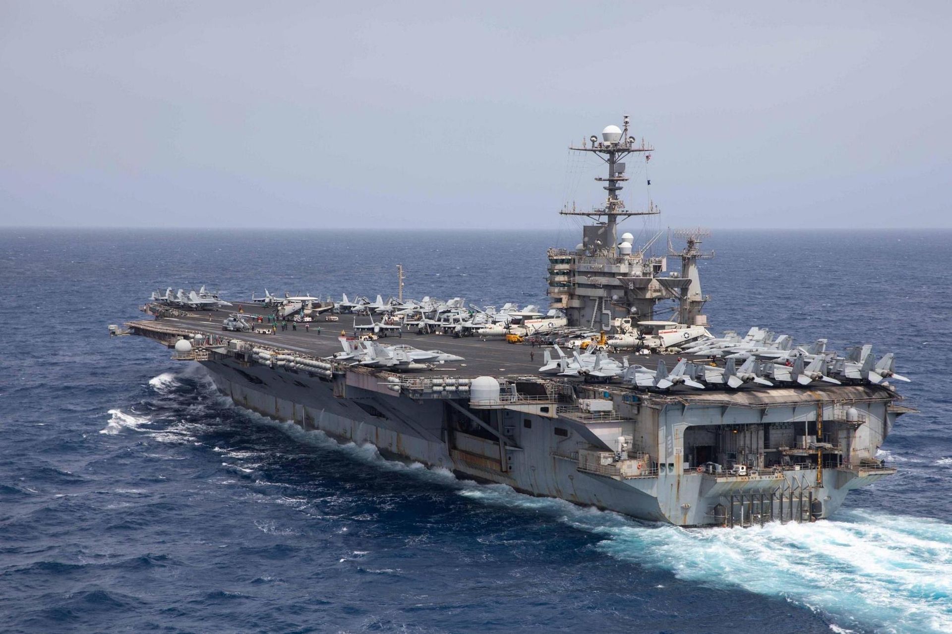 Lotniskowiec USS Harry S. Truman