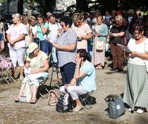 Pielgrzymka kobiet do Piekar. Przyszły tysiące pielgrzymów