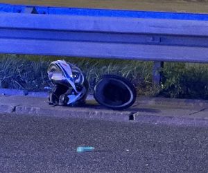 Makabra na Wisłostradzie. Roztrzaskane auta i motocykle. Dwie osoby reanimowane w tym dziecko 