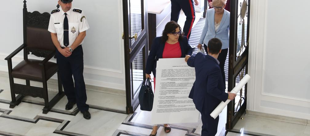 Okrutna karykatura Suskiego. Poseł obśmiał koleżankę z sejmu