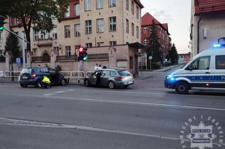 Niebezpieczny wypadek w centrum Tarnowskich Gór. Jedna osoba trafiła do szpitala