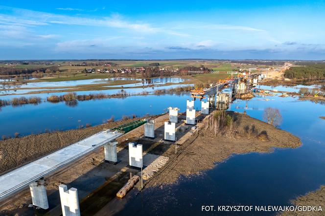 Budowa obwodnicy Łomży i największego mostu nad Narwią 