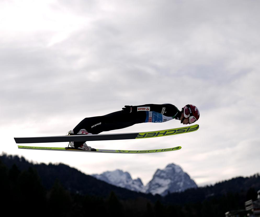 Skoki TCS: Innsbruck RELACJA NA ŻYWO skoki dzisiaj 3.01 WYNIKI LIVE Skoki w Innsbrucku dzisiaj NA ŻYWO w INTERNECIE