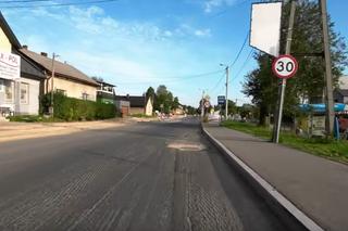 Co pier****?! Wyp***! Rowerzysta i kierowca obrzucili się wyzwiskami