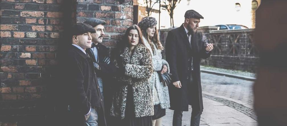 Grupa Piykne Bindry z Katowic odtwarza klimat z serialu Peaky Blinders