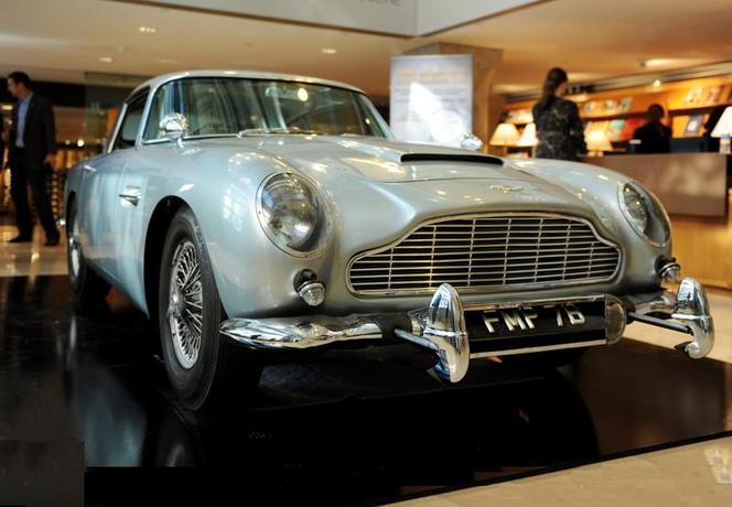 Aston Martin DB5 coupe
