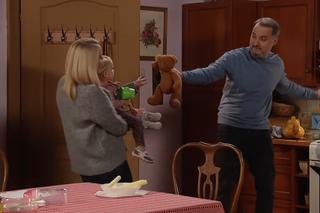 	Pierwsza miłość, odcinek 3630. Emilka (Anna Ilczuk), Bartek (Rafał Kwietniewski), Tosia