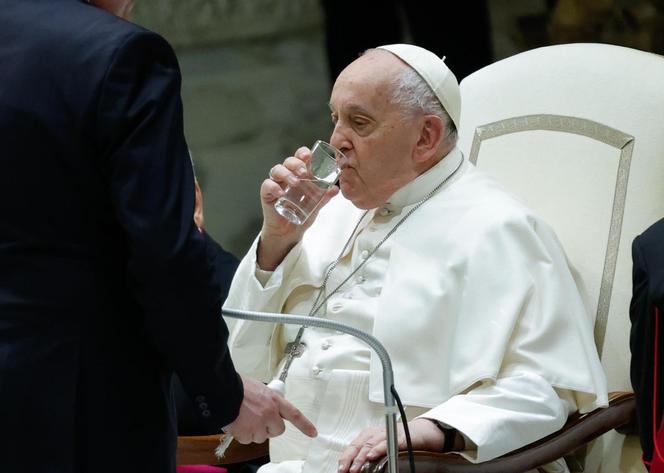 Papież Franciszek w szpitalu. Miał poważne problemy z głosem podczas audiencji