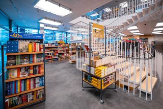 Wnętrza odnowionej Cepelii w Warszawie