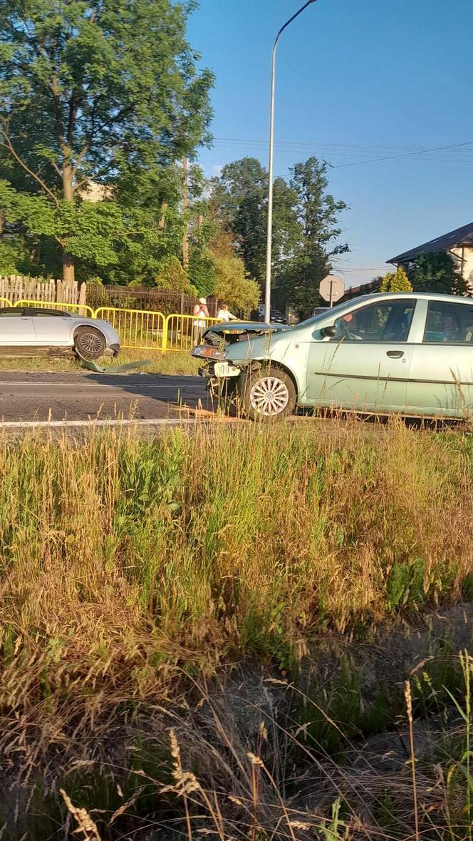 Wypadkowy wtorek! Zderzenie dwóch aut w Lubieni. Jedna osoba poszkodowana