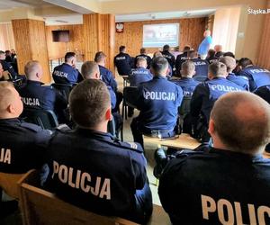 Policjanci szkolili się z gaszenia pożarów