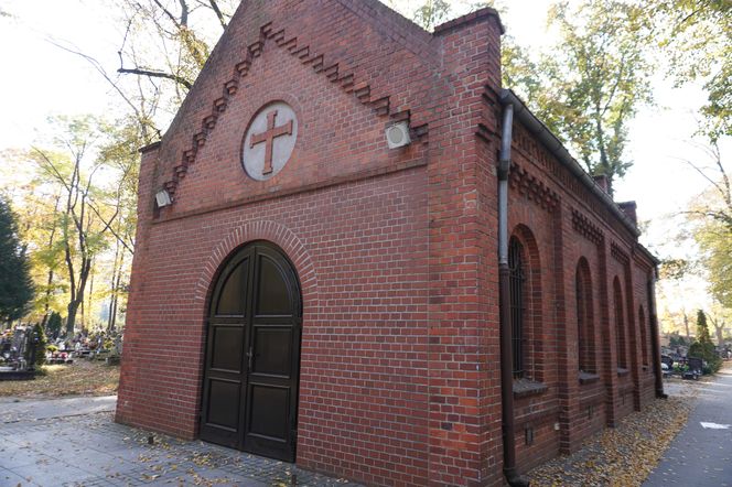 Cmentarz Jeżycki na poznańskich Ogrodach