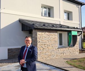 Urząd Gminy w Chełmcu zyskał nowy blask