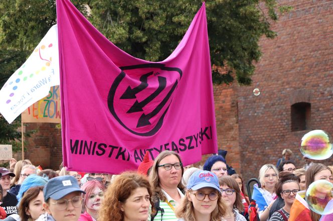 Marsz Równości w Toruniu i kontrmanifestacja