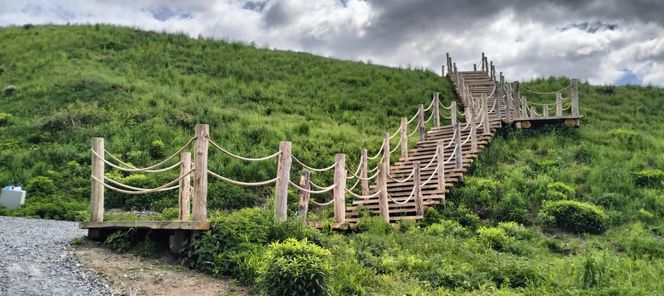 Nowe atrakcje. Grodzisko Stradów