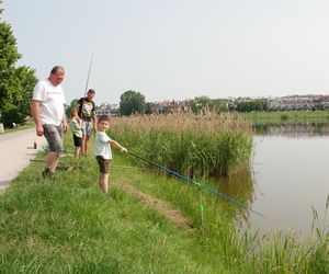 Zawody wędkarskie dla dzieci przyciągnęły w 2025 roku rekordową liczbę 148 uczestników