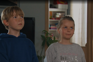 M jak miłość, odcinek 1680: Szymek (Staś Szczypiński), Maja (Laura Jankowska)