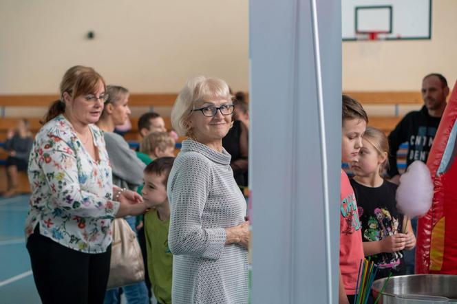 Na imprezie Babcie i Dziadkowie z Łukowa i okolic bawili się wspólnie ze swoimi dziećmi i wnuczętami