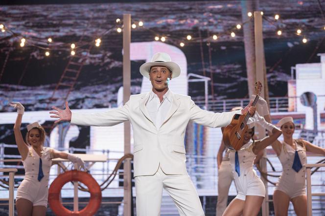 Twoja Twarz Brzmi Znajomo 2017 - Mariusz Ostrowski jako Lou Bega