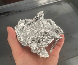 Czyszczenie piekarnika folią aluminiową - sprawdziliśmy, czy patent działa! Galeria zdjęć z czyszczenia piekarnika