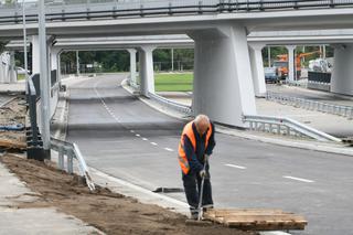 Papiery blokują Trasę Świętokrzyską!