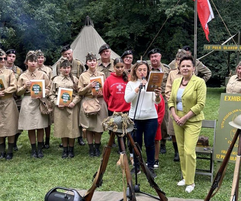 Polonia z Chicago czytała fraszki na pikniku militarnym i w polskiej szkole