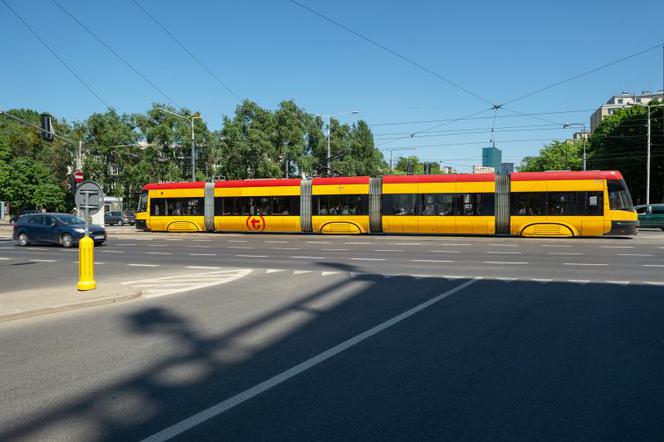 Utrudnienia w ruchu tramwajowym na al. Jana Pawła II