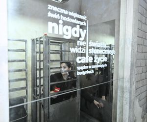 Reporterzy Super Expressu zamienili się w świnie. To pierwsze takie miejsce w Polsce. Nietypowy escape room w Warszawie