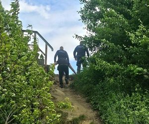 Zaginiona dziewczynka z Dziewkowic odnaleziona. Policja zatrzymała mężczyznę