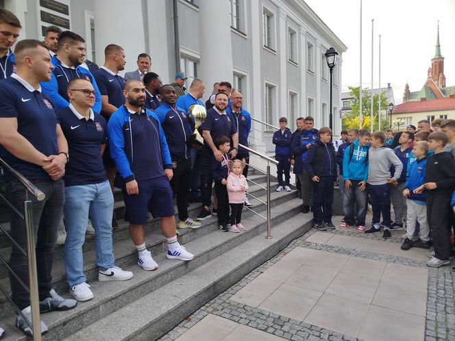 Społeczność sportowców i kibiców rugby z Siedlec uczciła największy z dotychczasowych sukcesów w historii klubu